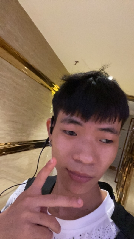 浩轩的第一张照片--周宁征婚网